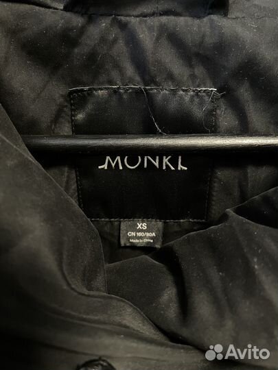 Обьемный Зимний Пуховик Женский Monki XS/S/M