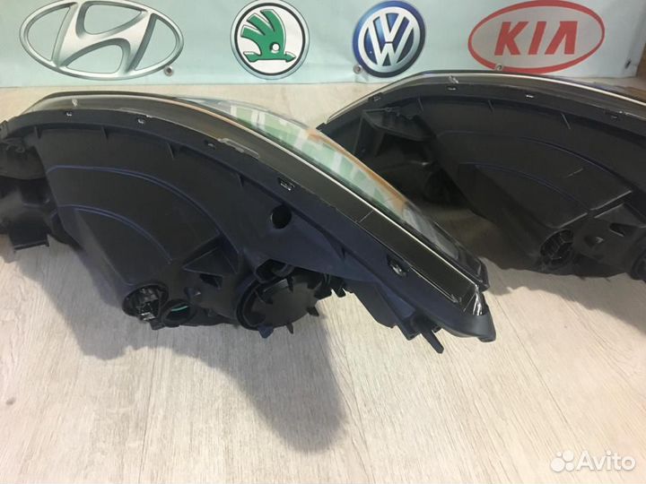 Hyundai Solaris 14-17гг Фара правая