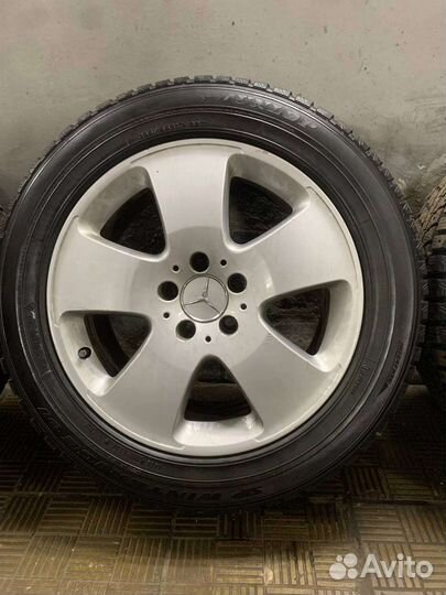 R17 Dunlop SP Winter Ice 01 235/55, PCD 5x112 DIA 66.6