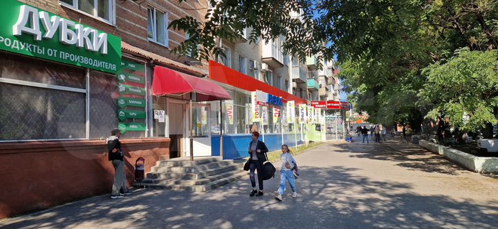 Торговая площадь, 65 м²