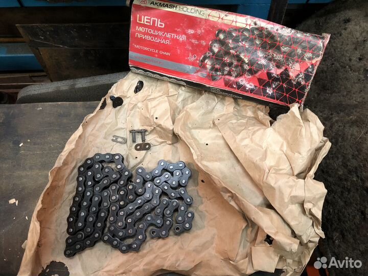 Цепь приводная (428) 100зв. г. Киров серый