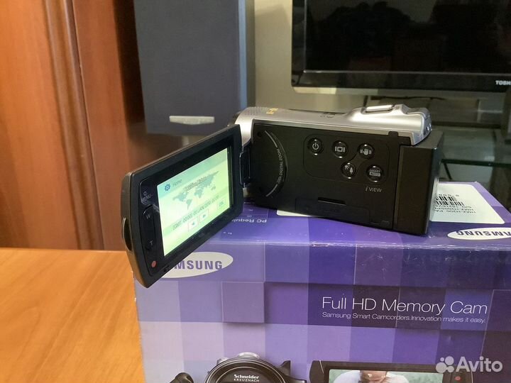 Видеокамера Samsung H 200