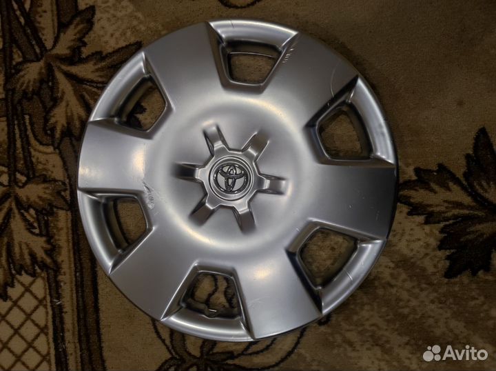 Колпаки на колеса r 15 toyota corolla