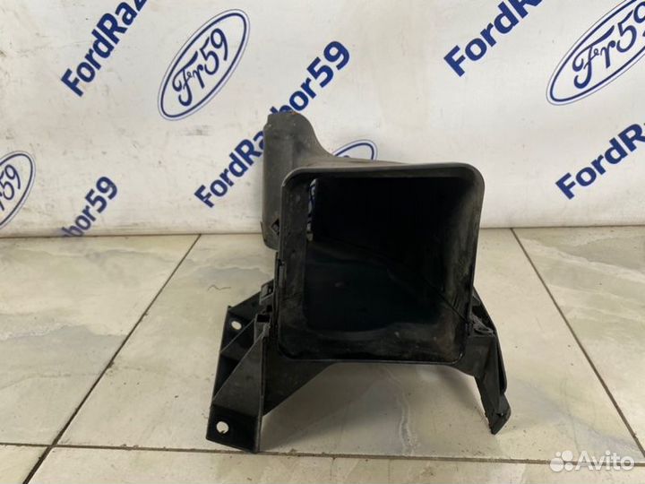 Вохдуховод охлаждения тормозов передний правый Bmw