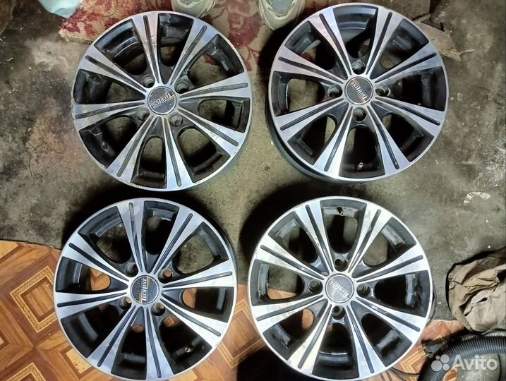 Литье диски Tech Line 423 R14 4x100