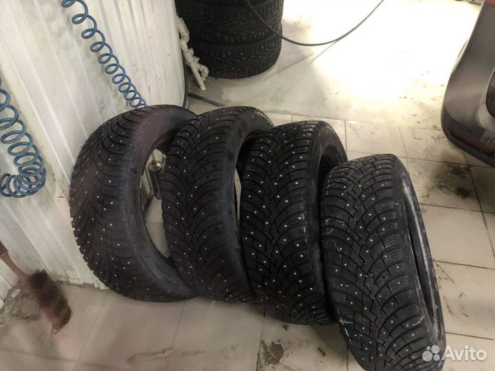 Pirelli Ice Zero 2 225/55 R17 97