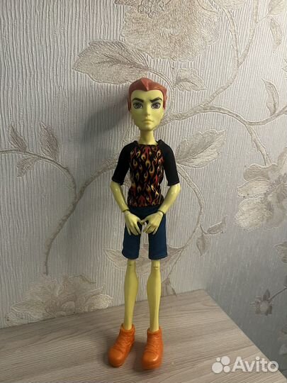 Кукла monster high Хит