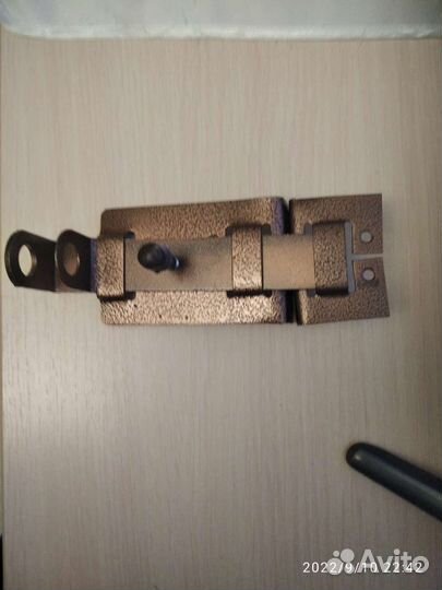 Засов-щеколда