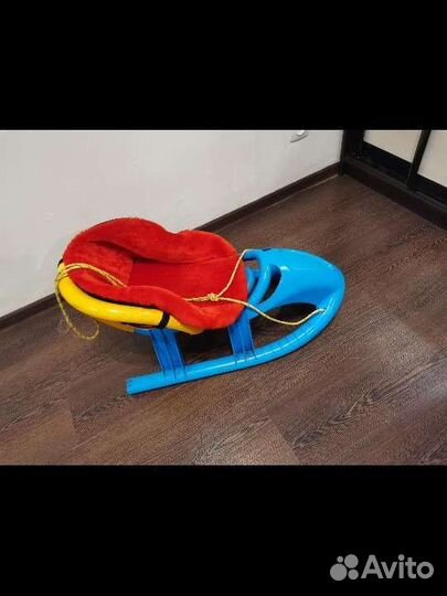 Сверхлегкие санки с шубкой