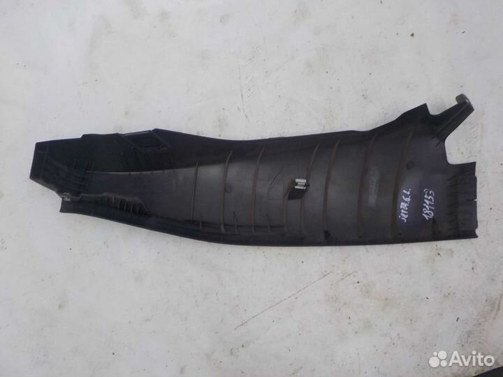 Накладка стойки volkswagen jetta 6 задняя левая