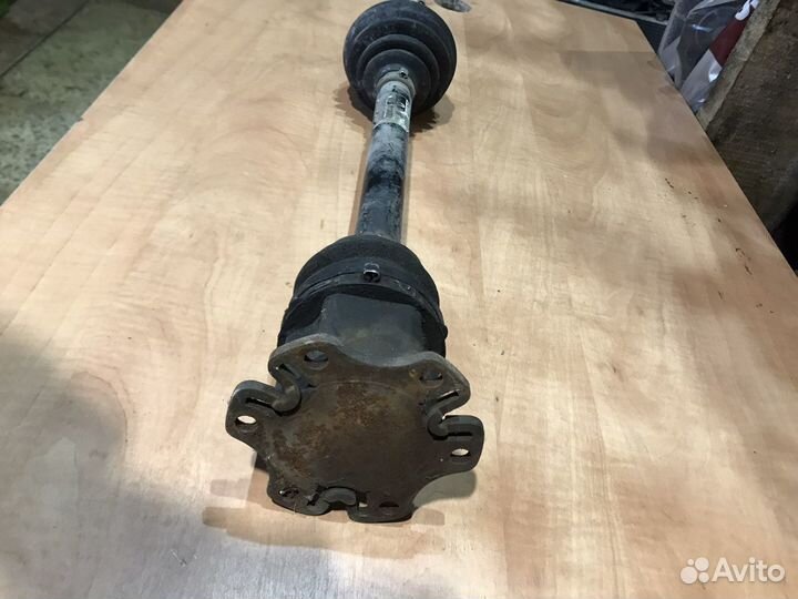 Привод передний 4E0407271N