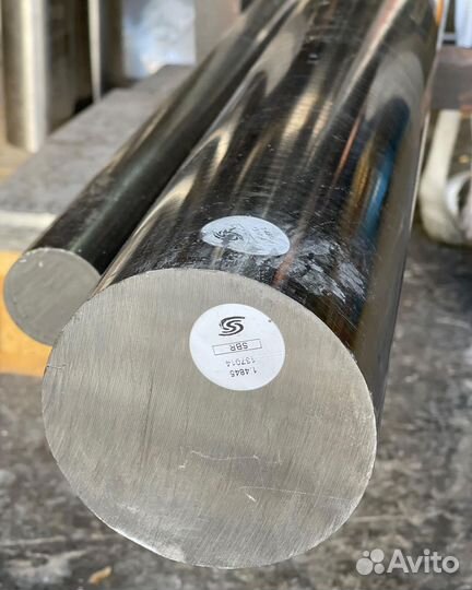 Горячекатаный круг из конструкционной сортовой стали 25, марка 09Г2С