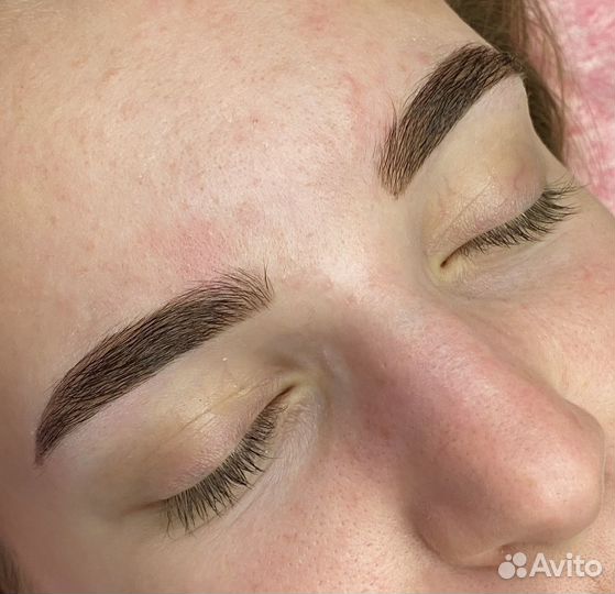 Ламинирование, окрашивание и коррекция бровей