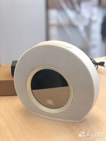 Беспроводная акустика JBL