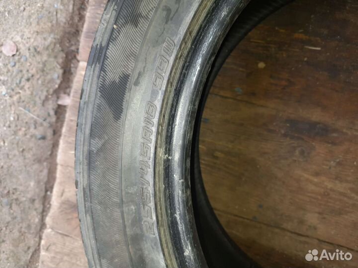 Dunlop Le Mans A4 255/45 R18