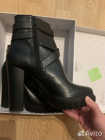 Ботильоны 40 Рокко Барокко