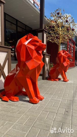 Лев из металла полигональный