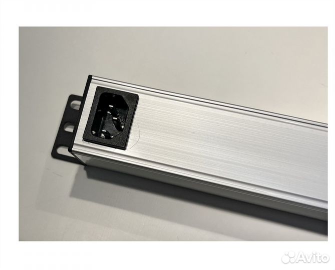 Блок из 8-ми розеток 19