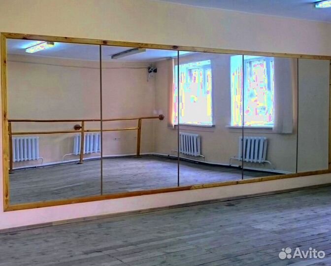 Спортзальные зеркала и стекла