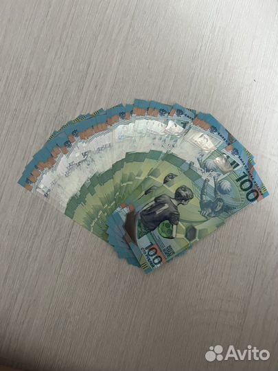 100 рублевая купюра Фифа к чм пр футболу 2018