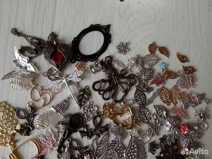 Металлический декор для рукоделия