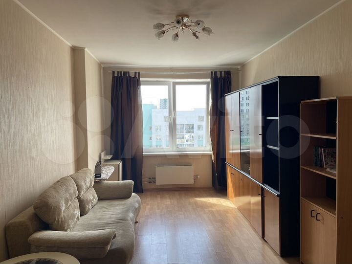 2-к. квартира, 60 м², 8/9 эт.