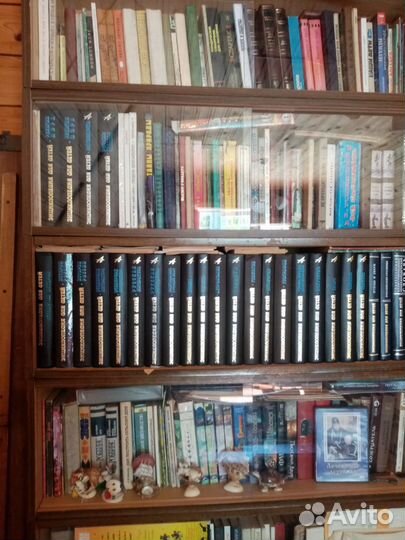 6 книжных полок