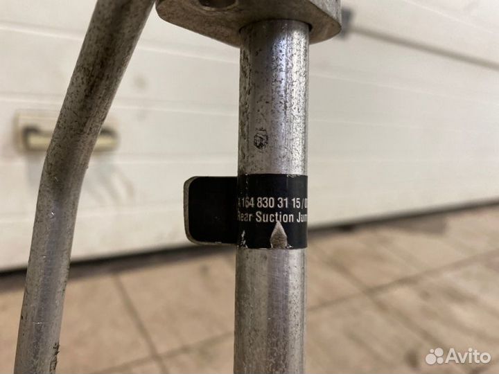 Трубка кондиционера (шланг) Mercedes-Benz Gl-Class