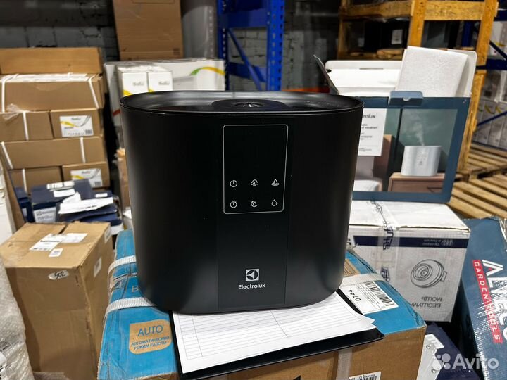 Увлажнитель воздуха ультразвуковой Electrolux EHU