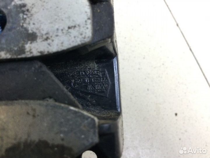 Замок двери передней левой передний левый