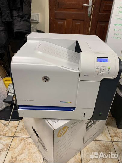 Принтер HP LaserJet 500 color M551 37 тыс пробег
