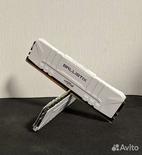 Crucial Ballistix ddr4 16gb 3600mhz