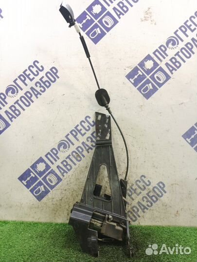 Замок двери задний левый Ford Fusion хэтчбек 1.4