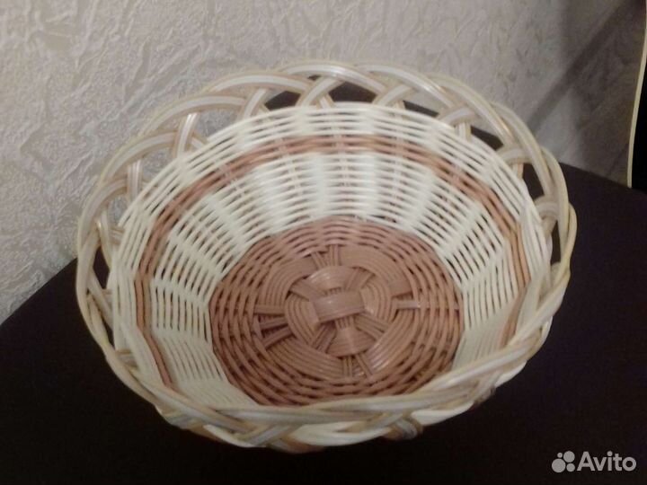 Корзина плетёная новая
