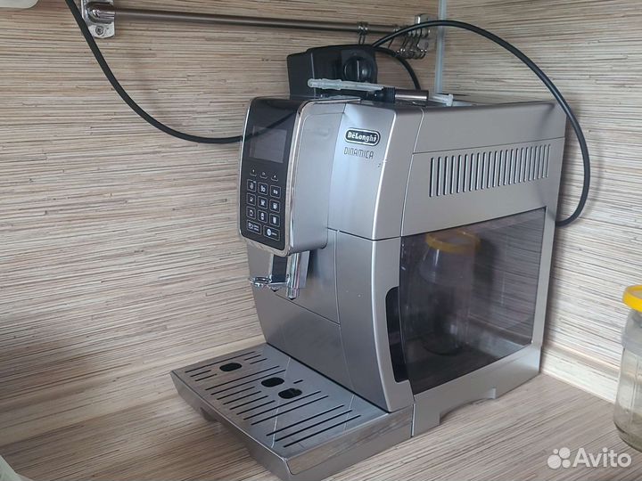 Кофемашина delonghi