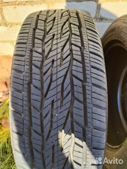 Continental ContiCrossContact LX2 215/60 R17 96H