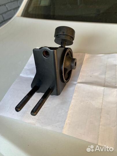 Подушка двигателя задняя geely MK/cross