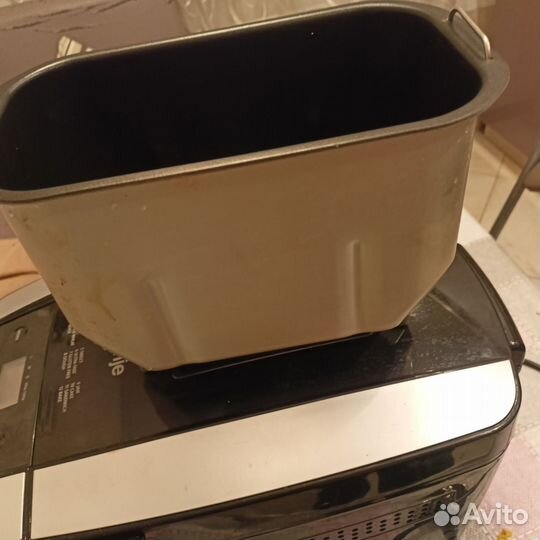 Хлебопечка gorenje BM1210BK