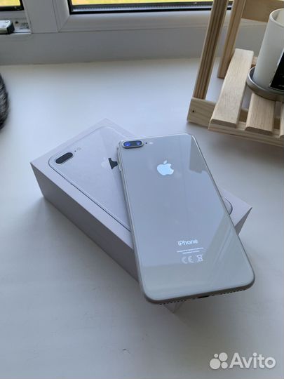 iPhone 8 Plus, 256 ГБ