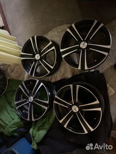 Литые диски R15 ларгус,веста,ниссан альмера,логан