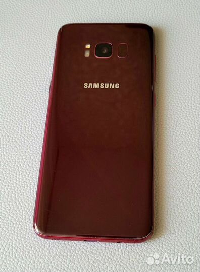 Телефон Samsung Galaxy S8