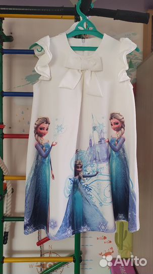 Платье нарядное с Эльзой из Холодного сердца