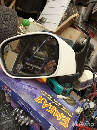 Зеркало заднего вида subaru