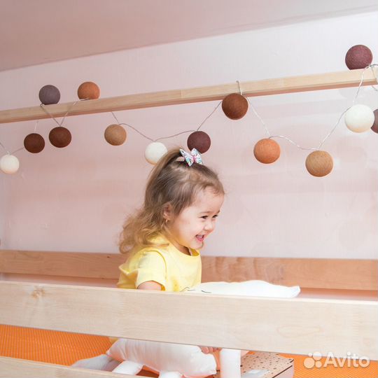 Двухъярусная кровать