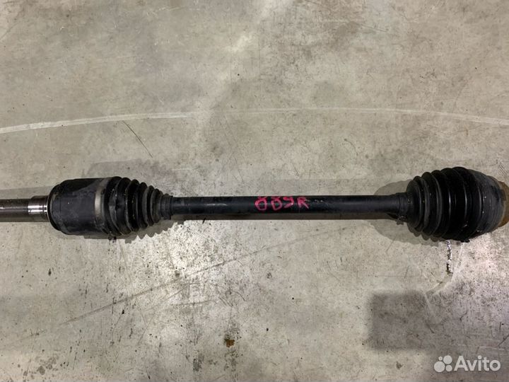 Привод передний правый Mercedes-Benz M-Class W164