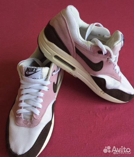 Кроссовки женские 38 размер