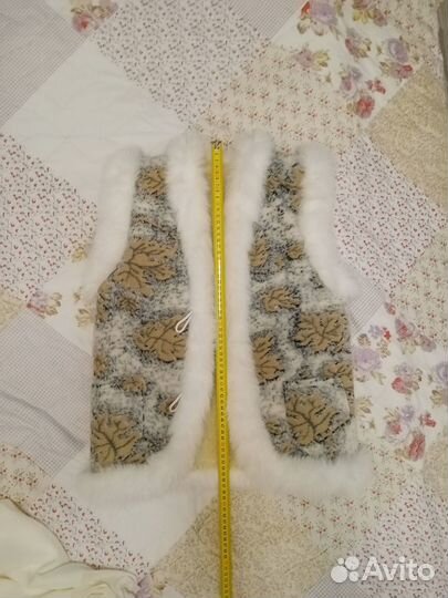 Безрукавка для девочки овчина