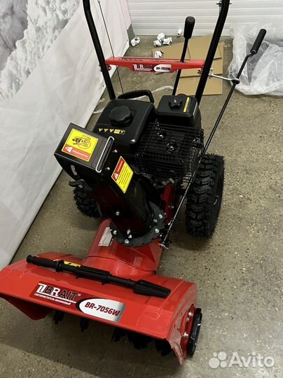 Снегоуборщик brait BR-7056W