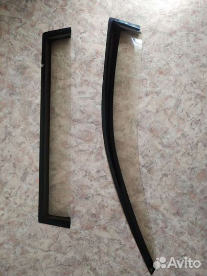 Ветровик toyota ipsum