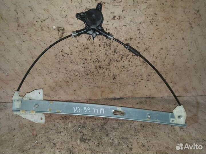 Стеклоподъемник передний Mazda 3 BK Мазда